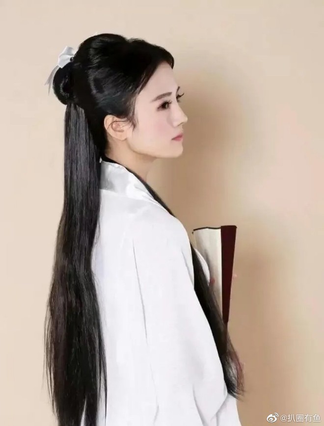 Đây là mỹ nhân suýt không may trở thành Cô Cô đùi gà: Có cả ảnh casting đẹp nức nở, diễn xuất lại đáng chê? - Ảnh 7. Đây là mỹ nhân suýt không may trở thành Cô Cô đùi gà: Có cả ảnh casting đẹp nức nở, diễn xuất lại đáng chê? - Ảnh 7.