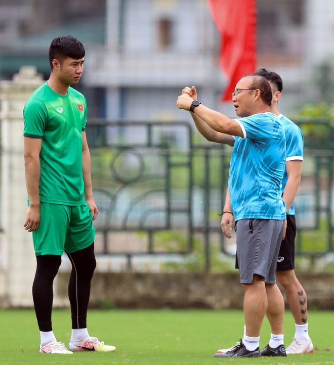 Thầy Park Hang-seo yêu cầu từng học trò tự chỉ ra lỗi sau trận gặp U23 Myanmar  - Ảnh 6.