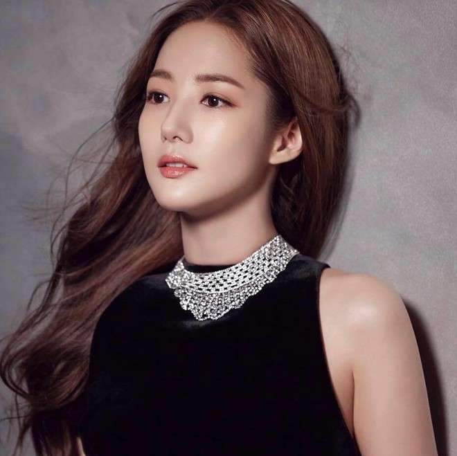 Tượng đài dao kéo xứ Hàn Park Min Young: Nhan sắc bị bỏ quên ở tuổi U40, nghi vấn tình cảm với Park Seo Joon chưa có lời giải - Ảnh 4.