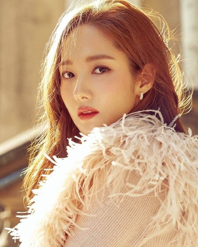 Tượng đài dao kéo xứ Hàn Park Min Young: Nhan sắc bị bỏ quên ở tuổi U40, nghi vấn tình cảm với Park Seo Joon chưa có lời giải - Ảnh 10.