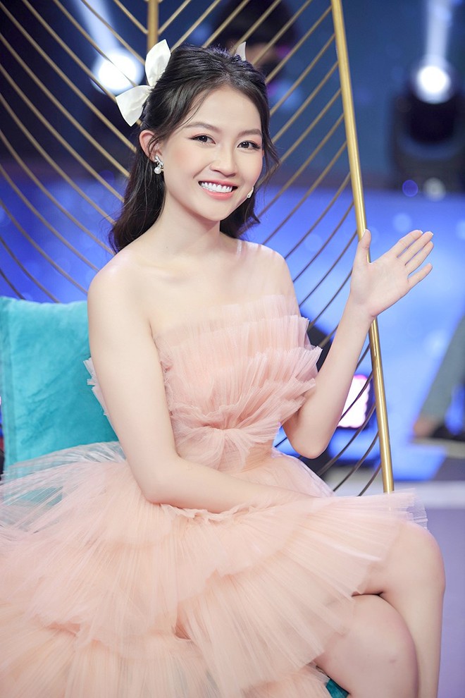 MC Liêu Hà Trinh khuyên nữ chính không nên ra về với người mẫu Anh Quang - Ảnh 1.