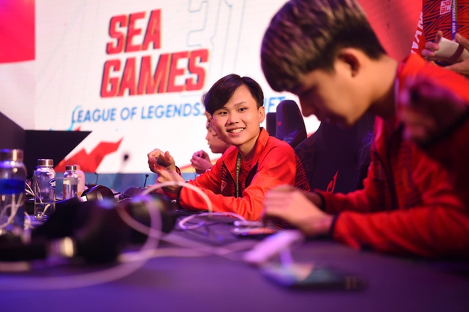 Nhìn lại hành trình đến với tấm HCV SEA Games đầu tiên trong lịch sử Esports của ĐTQG LMHT: Tốc Chiến Việt Nam - Ảnh 10.