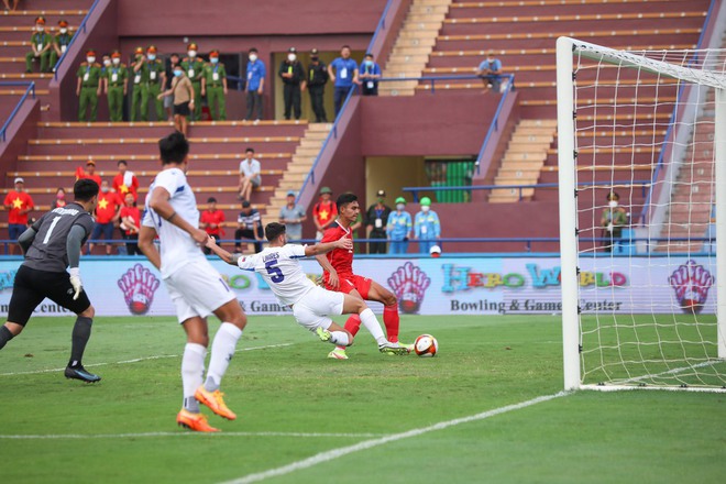 Báo Malaysia: “U23 Malaysia tự làm hại mình, U23 Việt Nam khó đối phó hơn Indonesia nhiều - Ảnh 2.