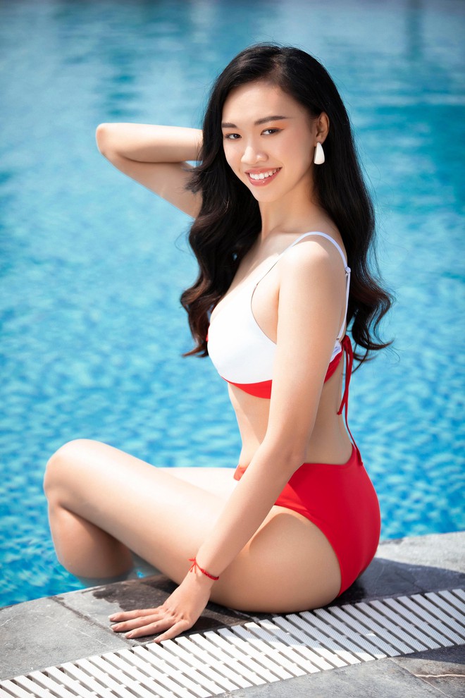 4 nữ sinh Đại học Ngoại thương tại Miss World Vietnam: Chiều cao khủng, nói tiếng Anh như gió - Ảnh 2.