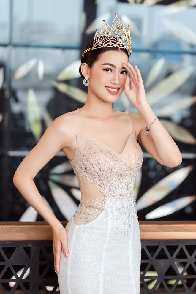 Hé lộ ứng viên đầu tiên của Miss Grand Vietnam 2022: Đã có danh hiệu, gương mặt hao hao Đỗ Thị Hà - Ảnh 8.