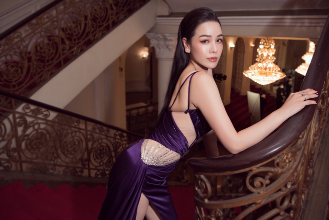 Nhật Kim Anh diện váy xẻ táo bạo, khoe body gợi cảm khi lần đầu chấm thi Hoa hậu - Ảnh 5.
