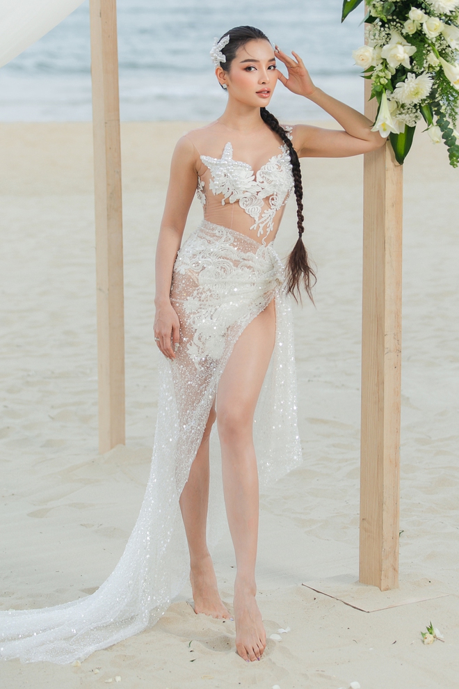 Đám cưới ở biển của Phương Trinh Jolie và Lý Bình, cô dâu diện váy siêu gợi cảm - Ảnh 5