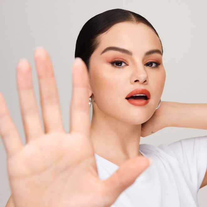 Selena Gomez sắp ra nhạc mới, úp mở tour diễn tiếp theo - Ảnh 1.