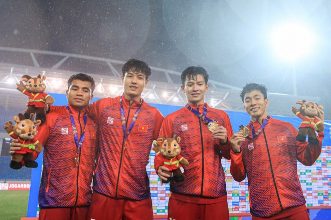 Sau chiến tích SEA Games, thầy Park vẫn còn món nợ lớn phải đòi bằng được từ người Thái - Ảnh 2.