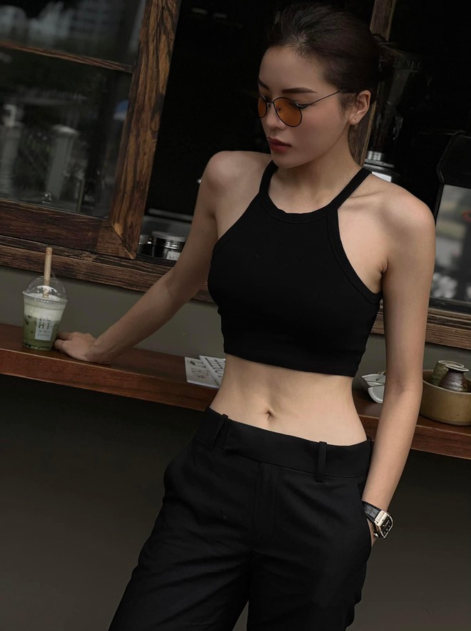 Hoa hậu Kỳ Duyên chăm chỉ mặc crop top khoe vòng eo con kiến nóng bỏng - Ảnh 5.