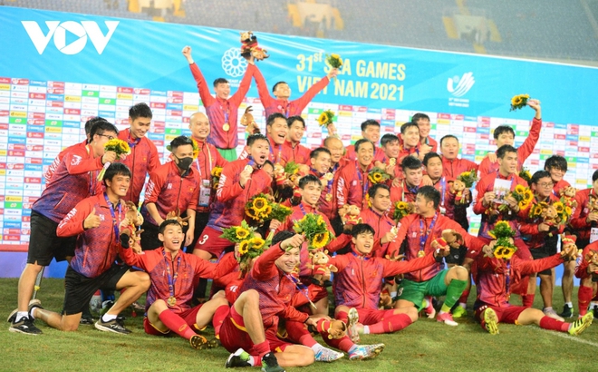 HLV Park Hang Seo muốn về Hàn Quốc thăm mẹ sau khi giành HCV SEA Games 31 - Ảnh 1.