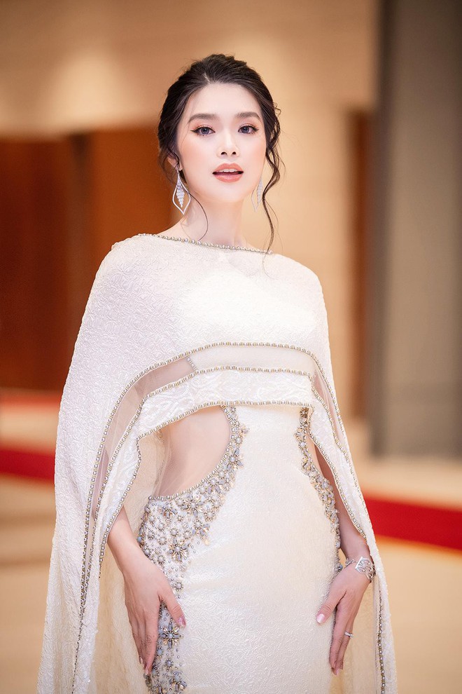 Top 6 Miss World 2021 đọ sắc Jennifer Phạm tại Gala vinh danh các vận động viên SEA Games 31 - Ảnh 2.