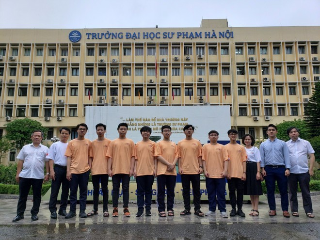 8 thí sinh Việt Nam tranh tài tại Olymp…