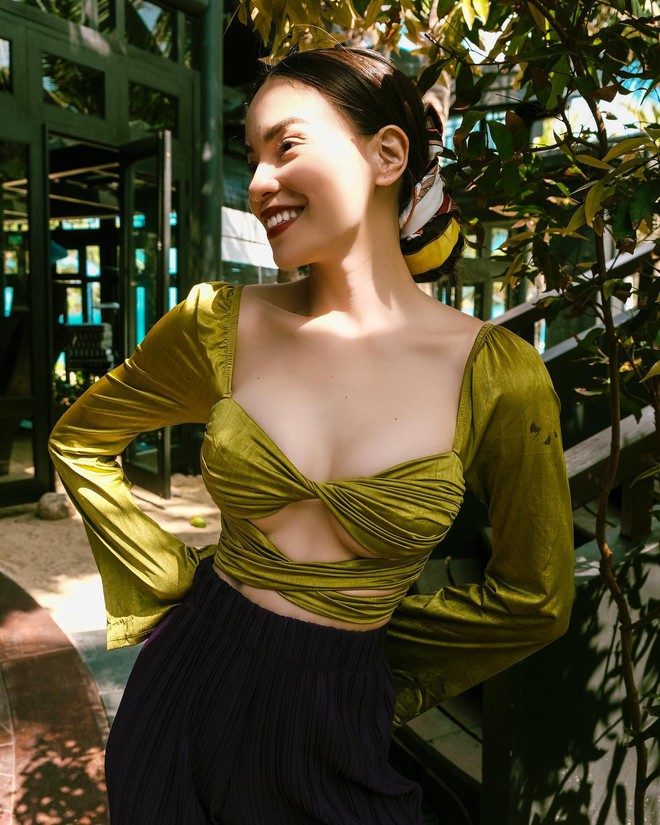 H&agrave; Hồ ph&ocirc; diễn body đỉnh cao, lăng x&ecirc; gam m&agrave;u hot trend của H&egrave; 2022 - Ảnh 8.