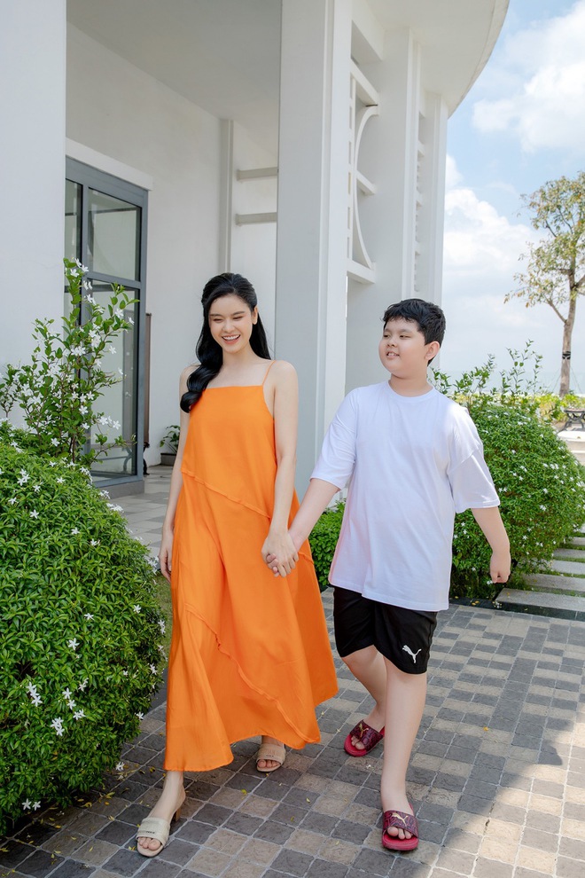 Hội mẹ đơn thân cực phẩm của Vbiz: Hòa Minzy nhan sắc ngày càng lên hương, Phạm Quỳnh Anh mạnh mẽ hơn sau đổ vỡ - Ảnh 10.