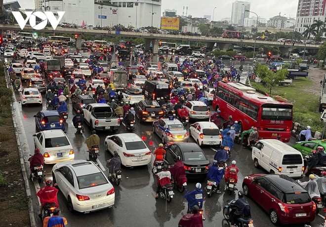 Thời tiết ng&agrave;y 31/5: Miền Bắc c&oacute; mưa vừa, mưa to - Ảnh 1.