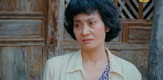 Ch&acirc;n dung diễn vi&ecirc;n ăn tiệc nh&agrave; đại gia chỉ uống nước lọc, l&uacute;c về để lại 200 ngh&igrave;n đồng - Ảnh 3.