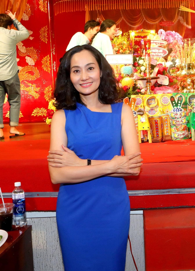 Ch&acirc;n dung diễn vi&ecirc;n ăn tiệc nh&agrave; đại gia chỉ uống nước lọc, l&uacute;c về để lại 200 ngh&igrave;n đồng - Ảnh 5.