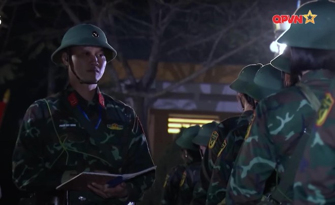 Sao Nhập Ngũ: Minh T&uacute; ng&atilde; gục tr&ecirc;n thao trường khiến cả đội hoảng hốt, chuyện g&igrave; đ&acirc;y? - Ảnh 2.