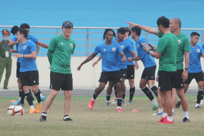 Phóng viên Indonesia: U23 Việt Nam rất mạnh, U23 Indonesia cố giành 1 điểm cũng tốt rồi - Ảnh 3.