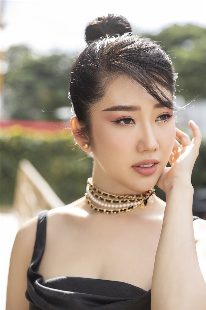 Sao nữ Vbiz g&acirc;y lo lắng với h&igrave;nh ảnh b&agrave;n tay bầm dập, c&ograve;n đ&iacute;nh k&egrave;m d&ograve;ng ch&uacute; th&iacute;ch ẩn &yacute;? - Ảnh 5.