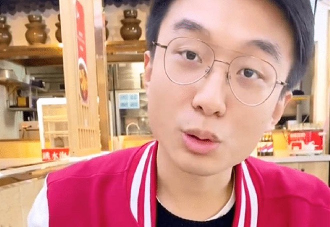 Một b&agrave; mẹ m&ugrave; chữ, một b&agrave; mẹ lừa con trai học đều sử dụng c&ugrave;ng 1 phương ph&aacute;p để con đậu ĐH Bắc Kinh v&agrave; Harvard danh tiếng - Ảnh 2.