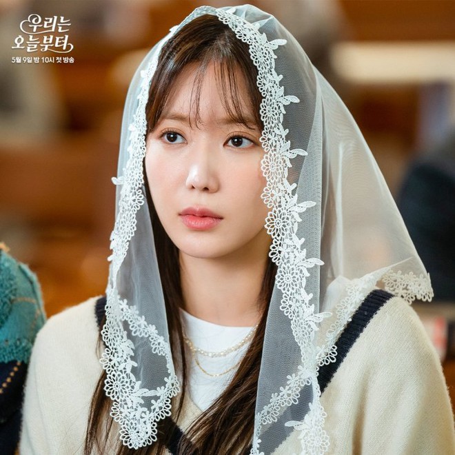 M&ecirc; mẩn tạo h&igrave;nh của hội mỹ nh&acirc;n H&agrave;n sắp t&aacute;i xuất: Seo Ye Ji tựa nữ ho&agrave;ng, Seohyun (SNSD) như c&ocirc;ng ch&uacute;a cổ t&iacute;ch lu&ocirc;n - Ảnh 5.