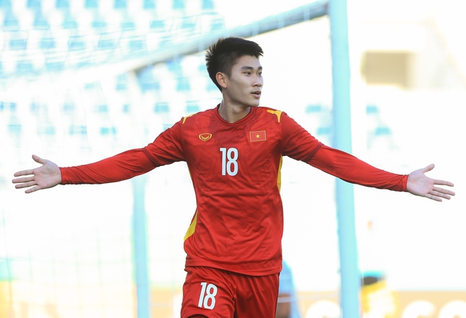 5 cầu thủ U23 Việt Nam ấn tượng nhất vòng bảng U23 châu Á 2022: Tuấn Tài số 1 - Ảnh 3.