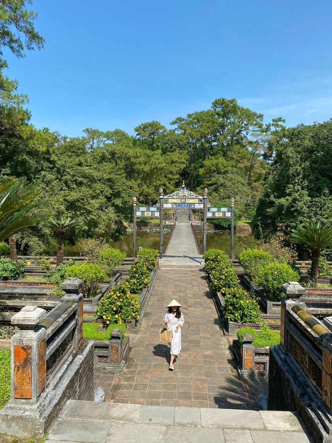 Kinh nghiệm đi du lịch một m&igrave;nh ở Huế - Ảnh 1.