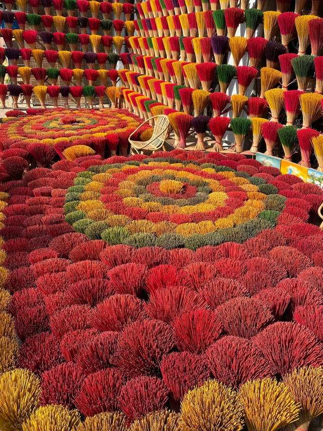 Kinh nghiệm đi du lịch một m&igrave;nh ở Huế - Ảnh 2.