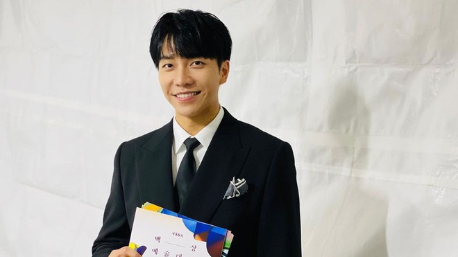 Chàng rể quốc dân Lee Seung Gi: Mỹ nam đời tư trong sạch và chuyện tình ngọt ngào với con gái MaMa Chuê - Ảnh 8.