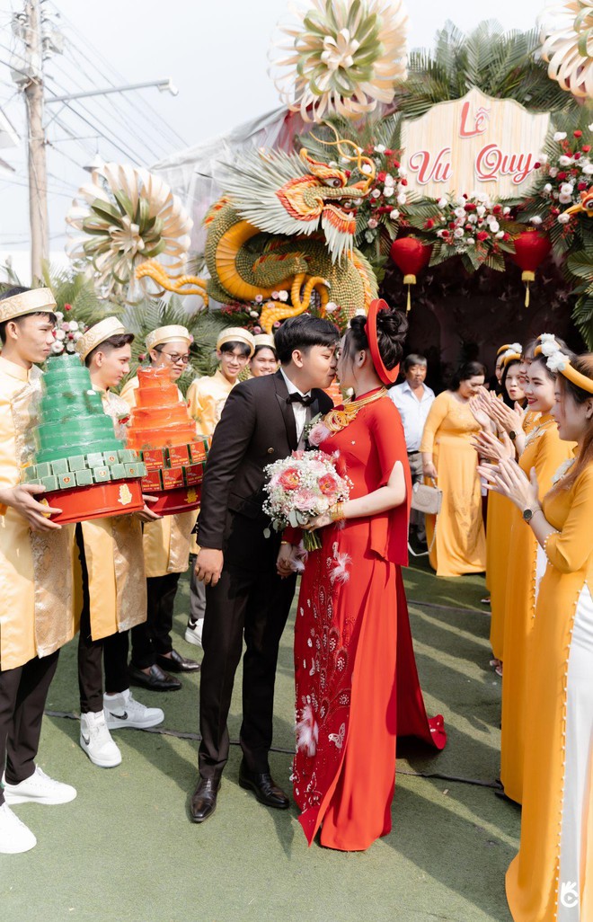 Hé lộ không gian siêu đám cưới hoành tráng của ngọc nữ gen Z Đồng Nai: Hơn 2 tấn hoa, ekip trang trí hơn 100 người! - Ảnh 3.