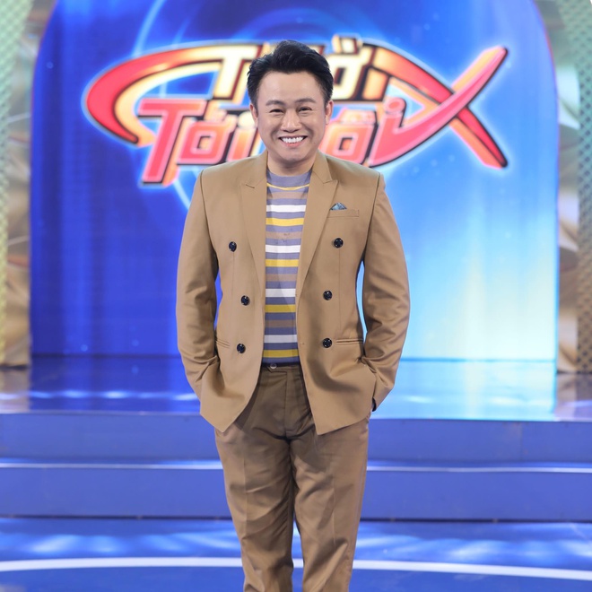 Sự nghiệp của diễn vi&ecirc;n Hữu T&iacute;n - Qu&aacute;n qu&acirc;n Nghệ sĩ đa t&agrave;i 2017 - Ảnh 2.