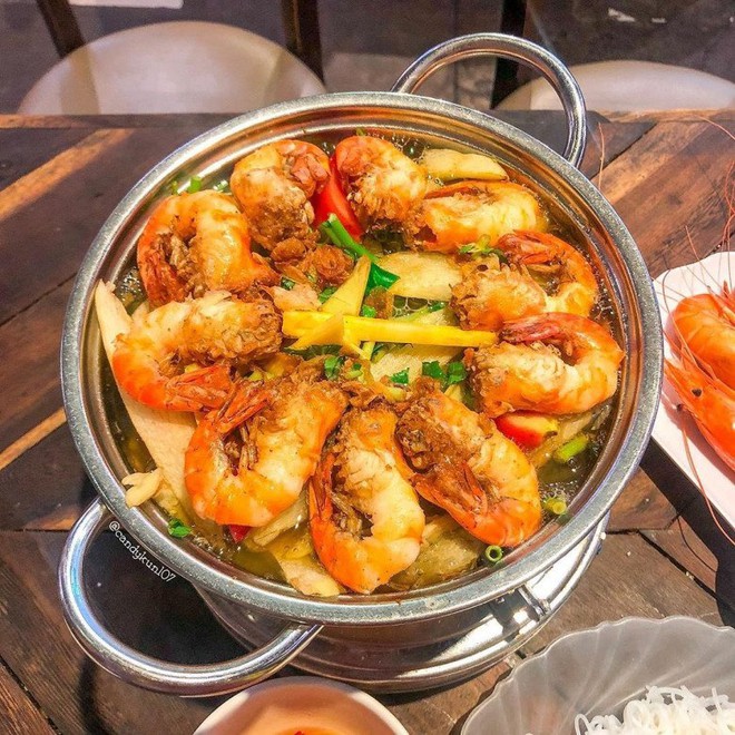 Quán lẩu hơn 30 năm ở Biên Hòa nằm tít hẻm sâu vẫn đông khách - Ảnh 3.