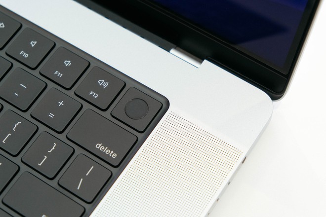 Cận cảnh mẫu MacBook Pro với giá bán gần 60 triệu đồng - Ảnh 5.