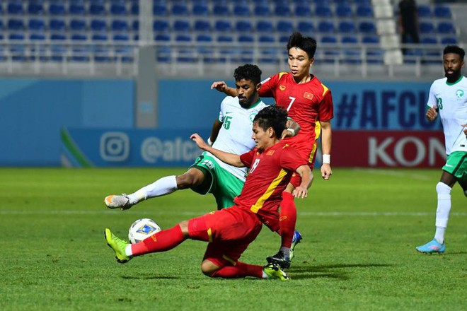 Thủ môn Nhâm Mạnh Dũng: Kỷ lục trong 15 phút và 3 thông điệp mạnh mẽ cùng U23 Việt Nam - Ảnh 2.