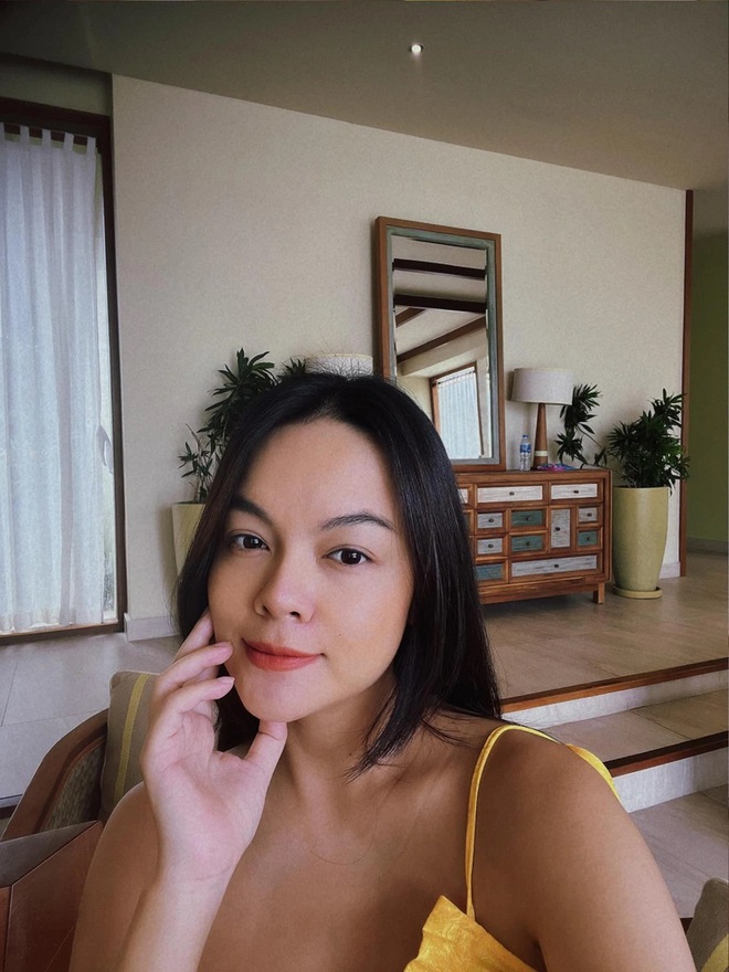 Phạm Quỳnh Anh giấu nhẹm bụng bầu nhờ 4 chi&ecirc;u l&ecirc;n đồ v&agrave; l&agrave;m đẹp si&ecirc;u đỉnh - Ảnh 14.