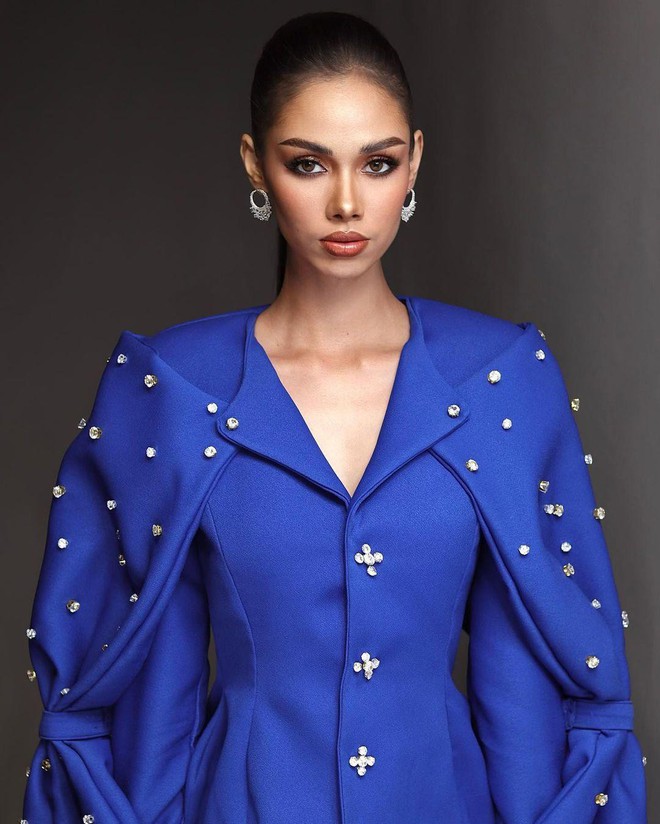 Tân Hoa hậu Hoàn vũ Campuchia 2022: Chiều cao khiêm tốn nhưng profile không phải dạng vừa - Ảnh 1.