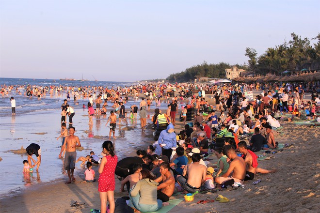 Nhiều hoạt động hấp dẫn du khách tại Festival biển Hội An - cảm xúc mùa hè - Ảnh 4.