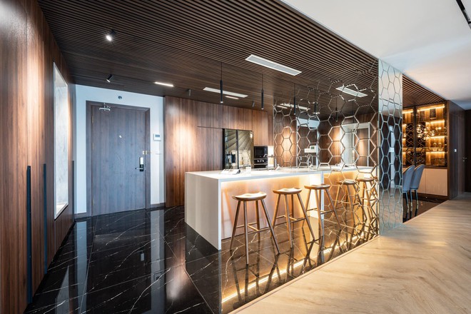 Căn hộ 160m&sup2; với 3 ph&ograve;ng ngủ theo phong c&aacute;ch luxury hết chi ph&iacute; 3 tỷ của cặp vợ chồng ở H&agrave; Nội - Ảnh 4.
