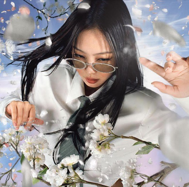 10 khoảnh khắc n&oacute;ng bỏng nhất năm 2022 của Jennie (BLACKPINK) - Ảnh 15.