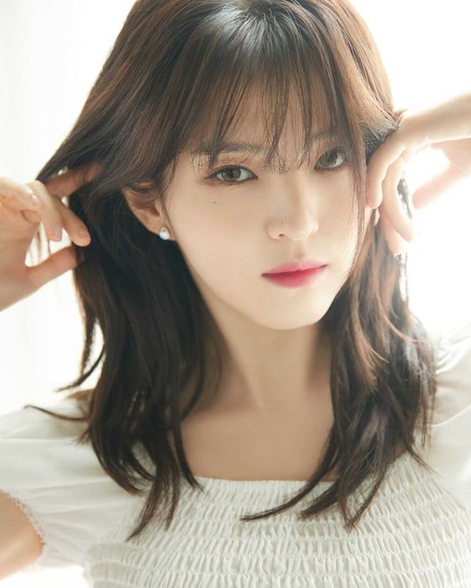 Đôi bạn nữ thần Han So Hee - Go Yoon Jung: Báu vật nhan sắc mới của làng điện ảnh Hàn, đã đẹp giàu giỏi lại còn chơi với nhau - Ảnh 4.
