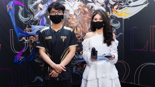 Nữ tân binh làng MC Esports: “Chỉ cần cầm mic thôi, em đã hạnh phúc rồi!” - Ảnh 2.