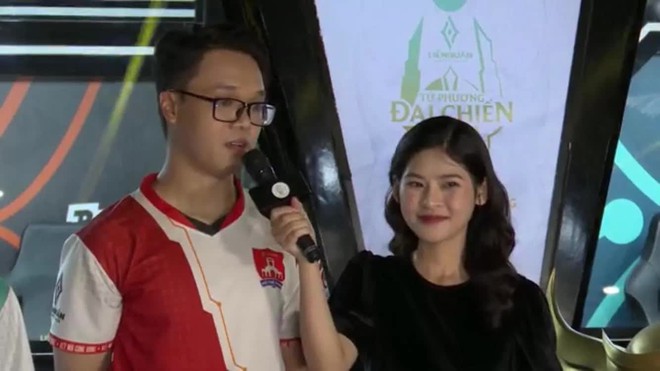 Nữ tân binh làng MC Esports: “Chỉ cần cầm mic thôi, em đã hạnh phúc rồi!” - Ảnh 3.