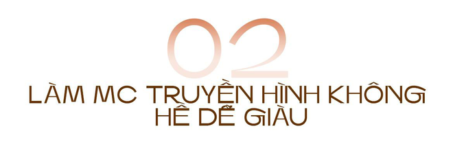 Gặp gỡ Gia đ&igrave;nh truyền h&igrave;nh hot nhất TikTok: Ch&agrave;ng l&agrave; BTV VTV, n&agrave;ng l&agrave; MC k&ecirc;nh Quốc Ph&ograve;ng - Ảnh 5.