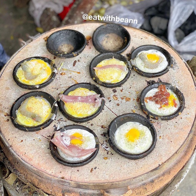 4 quán bánh căn ở Nha Trang cứ ăn là “dính”, người dân địa phương cũng khen tấm tắc - Ảnh 10.