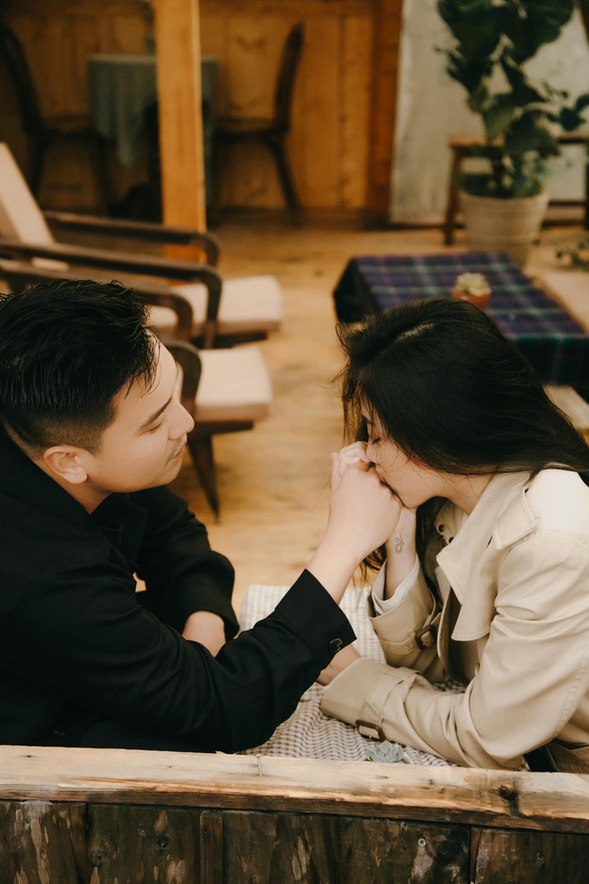 MC Li&ecirc;u H&agrave; Trinh: T&igrave;nh duy&ecirc;n lận đận, 34 tuổi mới kết h&ocirc;n nhờ ứng dụng hẹn h&ograve; - Ảnh 5.