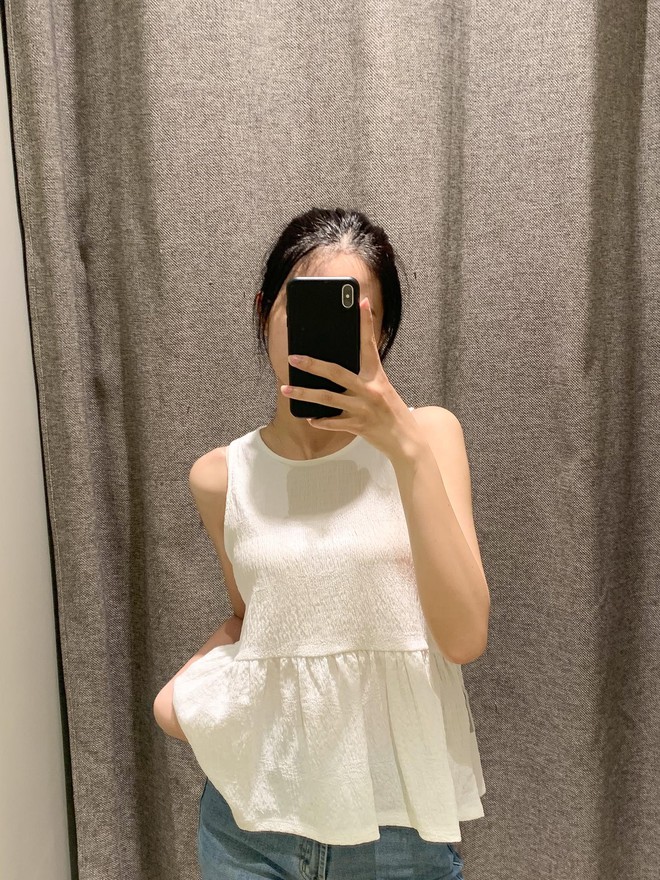Cotton On v&agrave; Mango đồng loạt sale đến 50%: v&aacute;y &aacute;o h&egrave; ồ ạt giảm gi&aacute;, combo 2 &aacute;o thun xịn mịn gi&aacute; chỉ 395k - Ảnh 18.