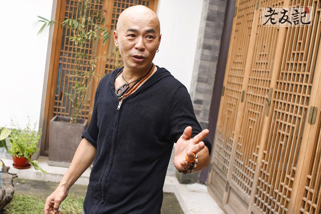 Ng&ocirc;i sao liều m&igrave;nh nhất m&agrave;n ảnh: Su&yacute;t ăn xin v&igrave; vết cắn 3 tỷ đồng, đổi vận nhờ cưới đại mỹ nh&acirc;n đ&igrave;nh đ&aacute;m - Ảnh 8.