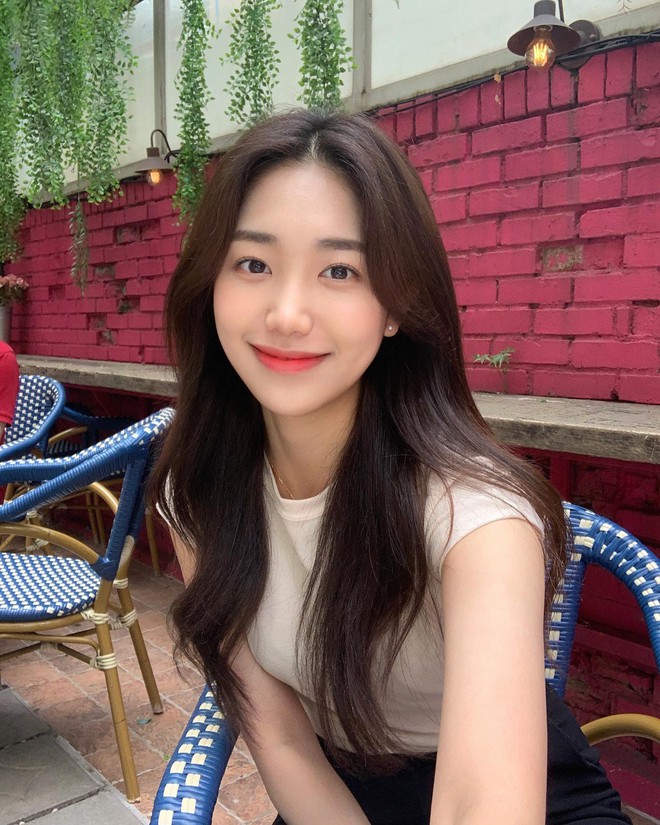 B&aacute;c sĩ khuy&ecirc;n bạn đừng mua loại kem chống nắng n&agrave;y, ph&iacute; tiền m&agrave; da vẫn l&atilde;o h&oacute;a như thường - Ảnh 3.